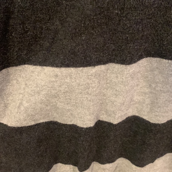 Striped pullover - Picture 3 of 3